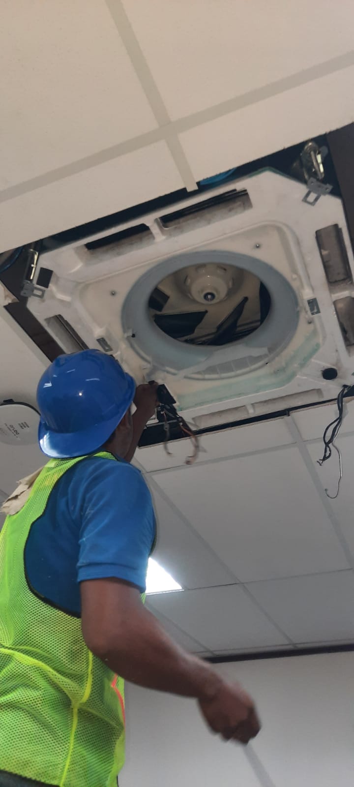 Service AC Cassette