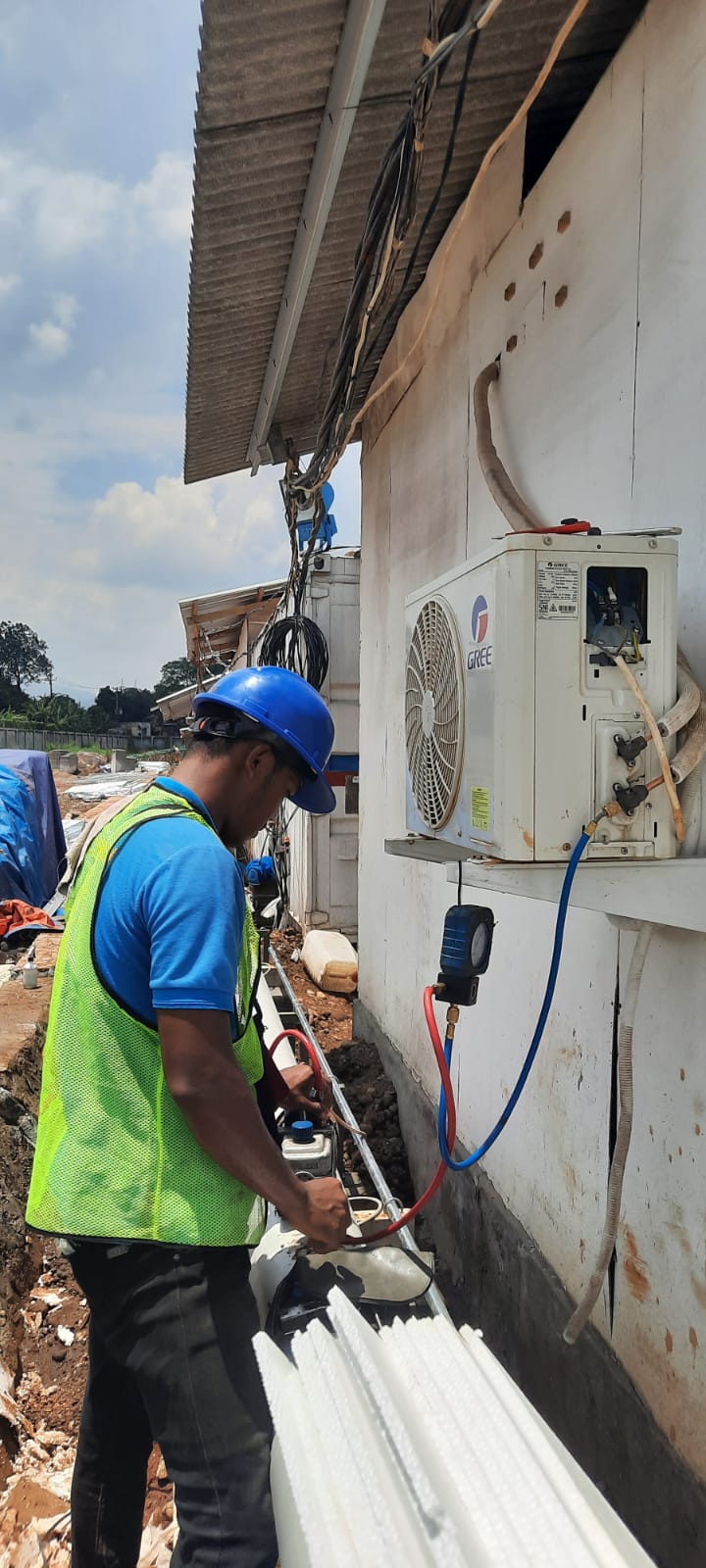 Service AC Outdoor Unit